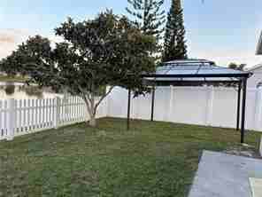 2403 Queenswood Cir - Photo 5 of 22