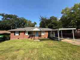 featured image of 622 Cardinal Ave