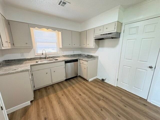 857 Queensbury Dr - Photo 7 of 21