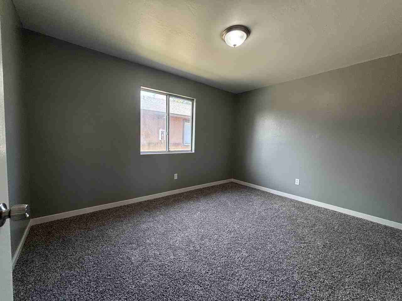 326 Beardsley Ave #1 - Photo 3 of 26