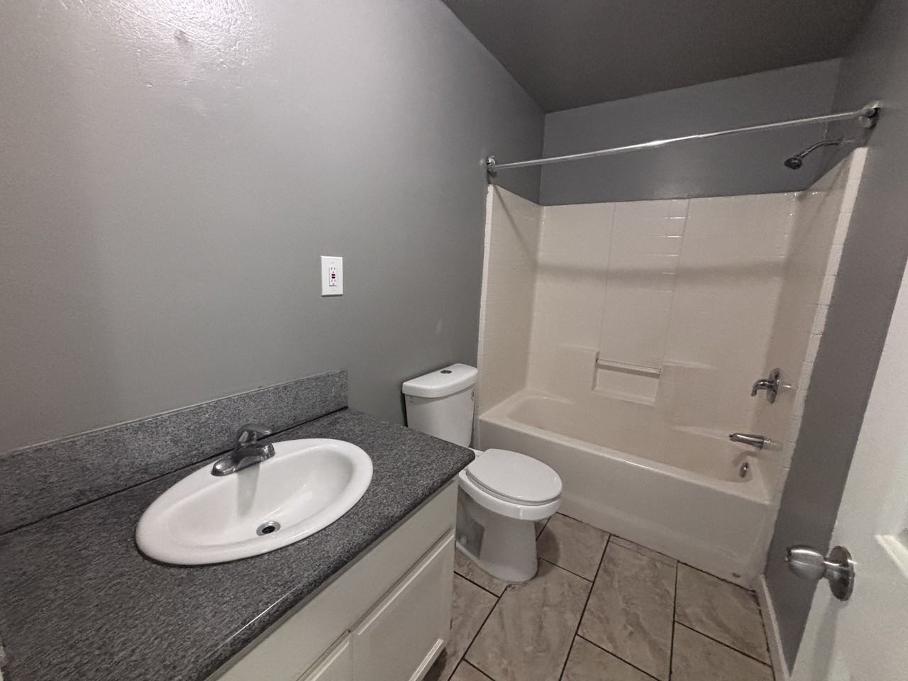 326 Beardsley Ave #2 - Photo 3 of 23