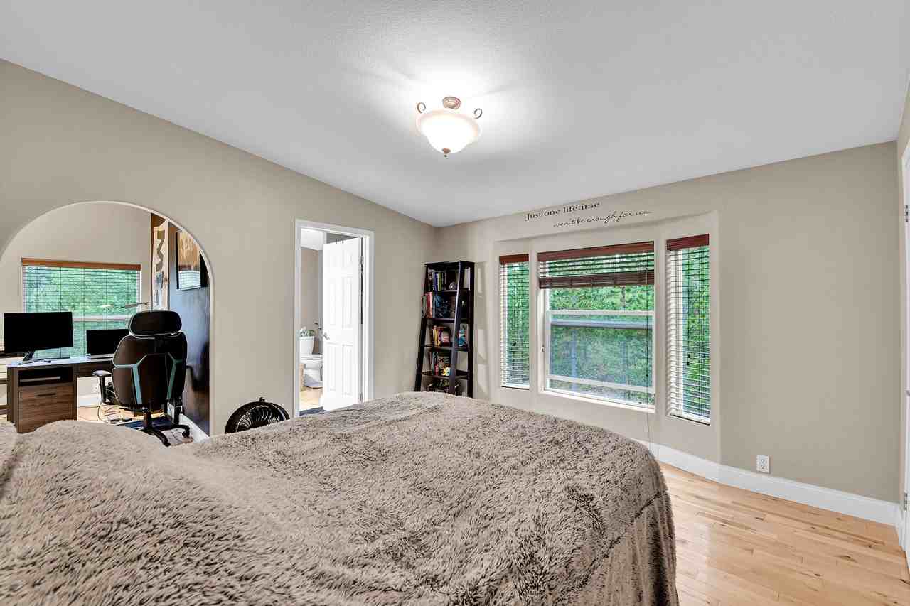 2773 Coyote Cir - Photo 5 of 28