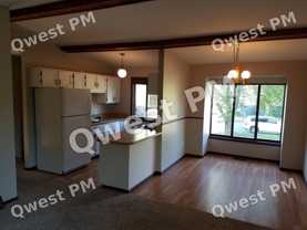 5898 Madison Ave Se - Photo 1 of 1