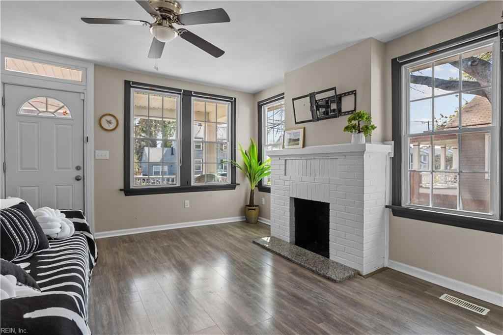 4314 King St - Photo 2 of 22
