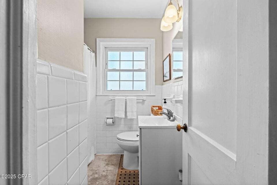 414 S Palo Alto Ave - Photo 4 of 20