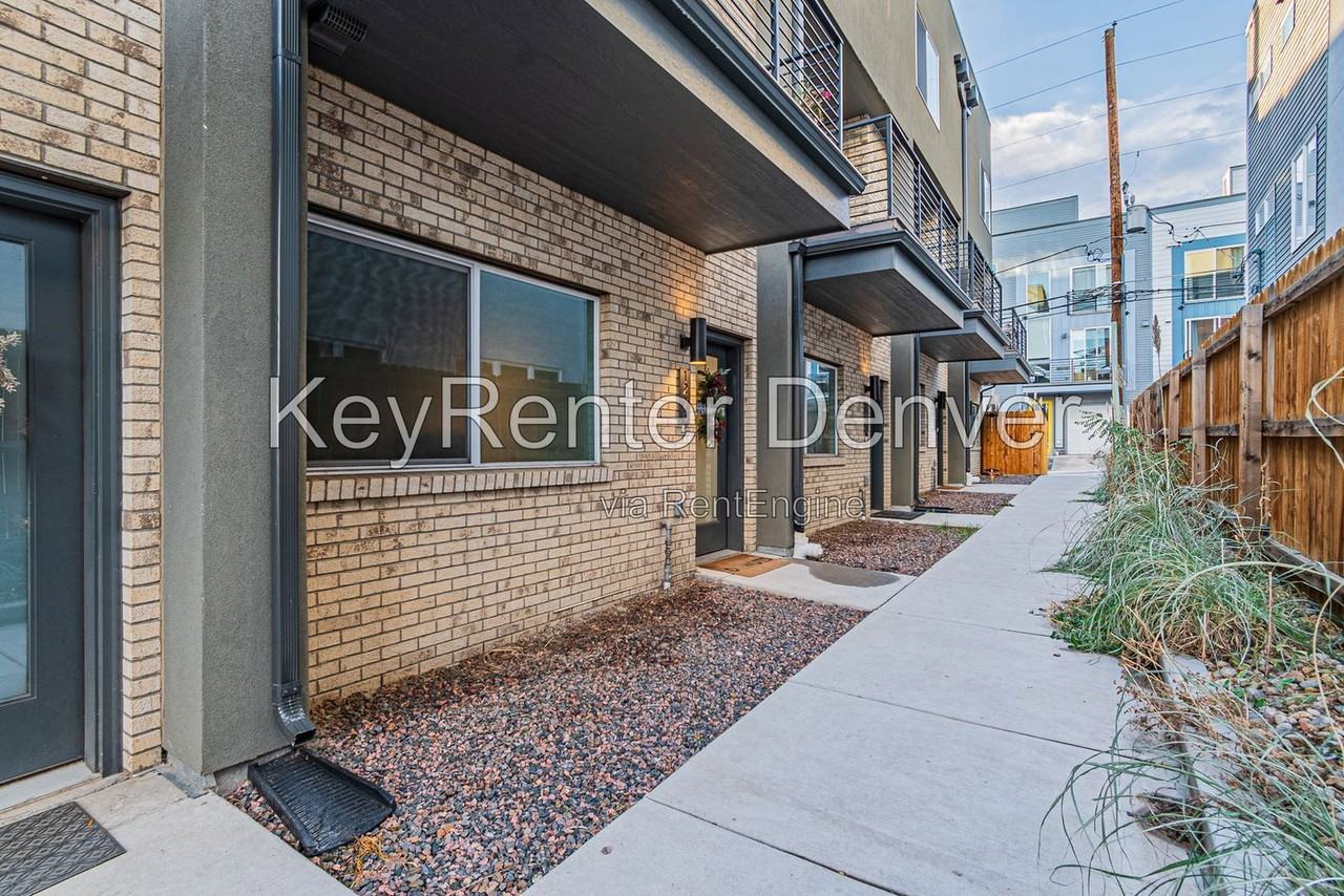 1279 Osceola St - Photo 2 of 42