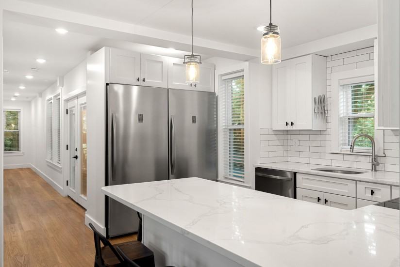 1 Bed / 1 Bath Apartment in Mission Hill - Photo 3 of 20