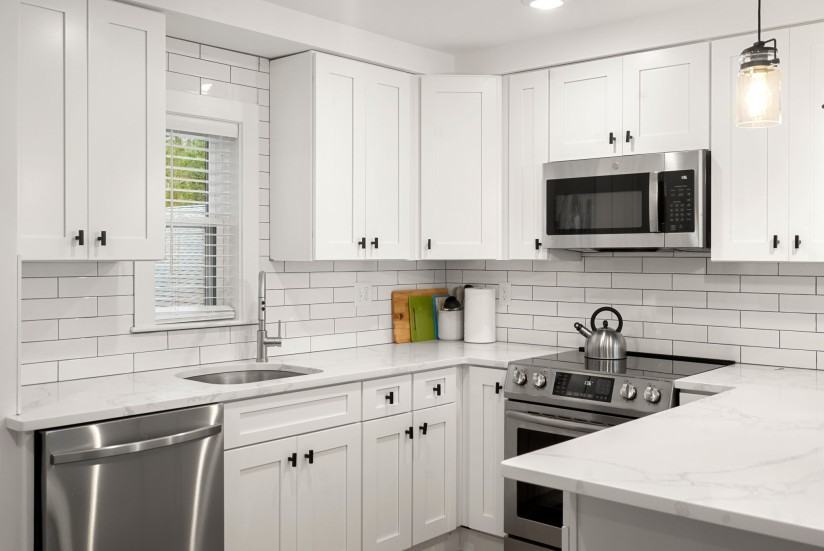 1 Bed / 1 Bath Apartment in Mission Hill - Photo 5 of 20