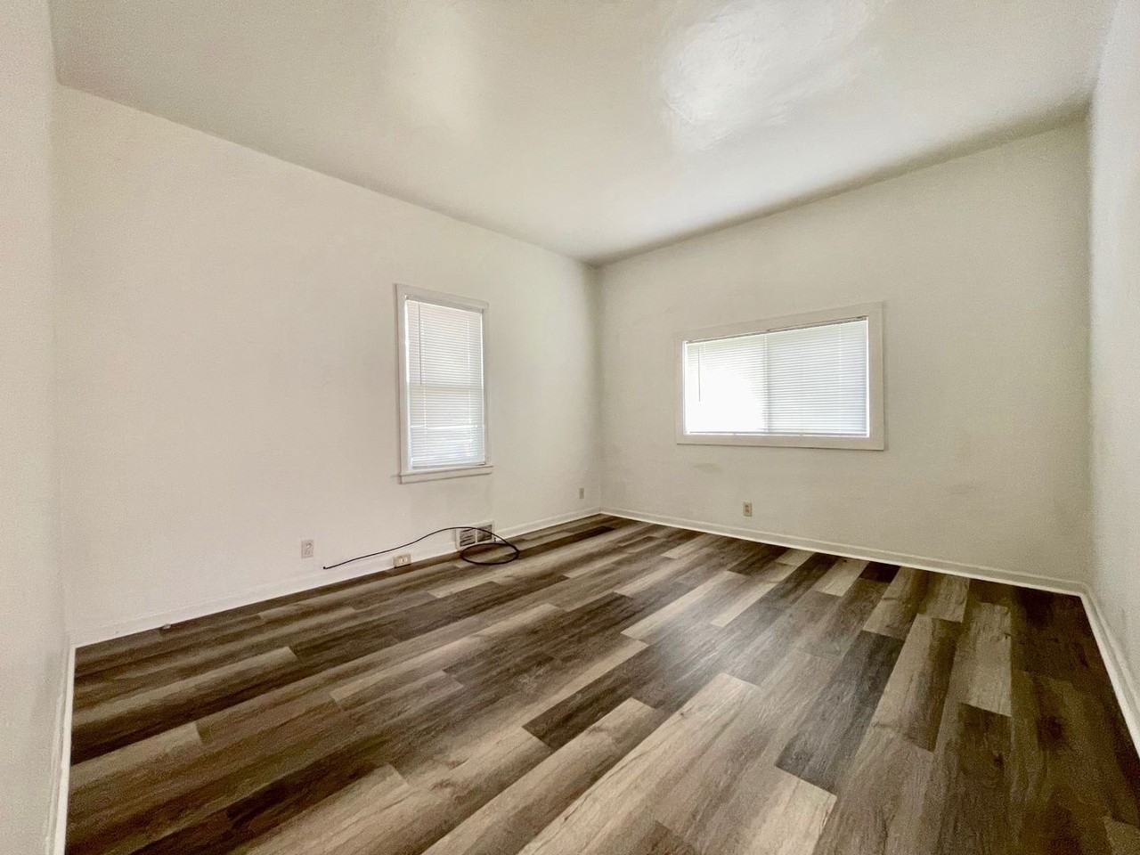 441 White Ave #3 - Photo 6 of 12