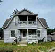 featured image of 2550 Crozier Ave
