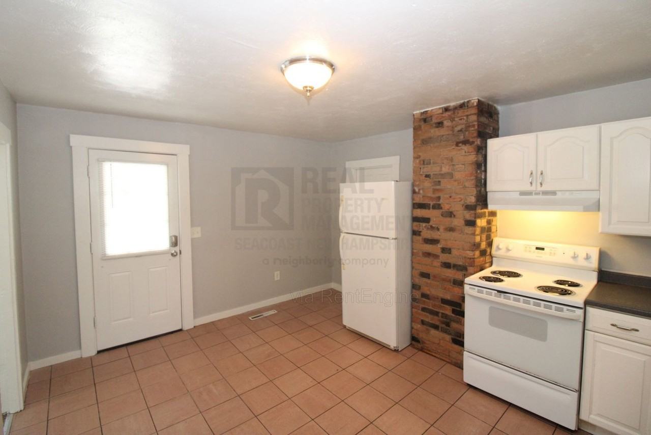 53 3rd St #53A - Photo 3 of 24