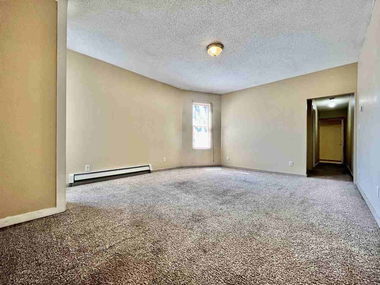 1133 3rd St #3 - Photo 4 of 12
