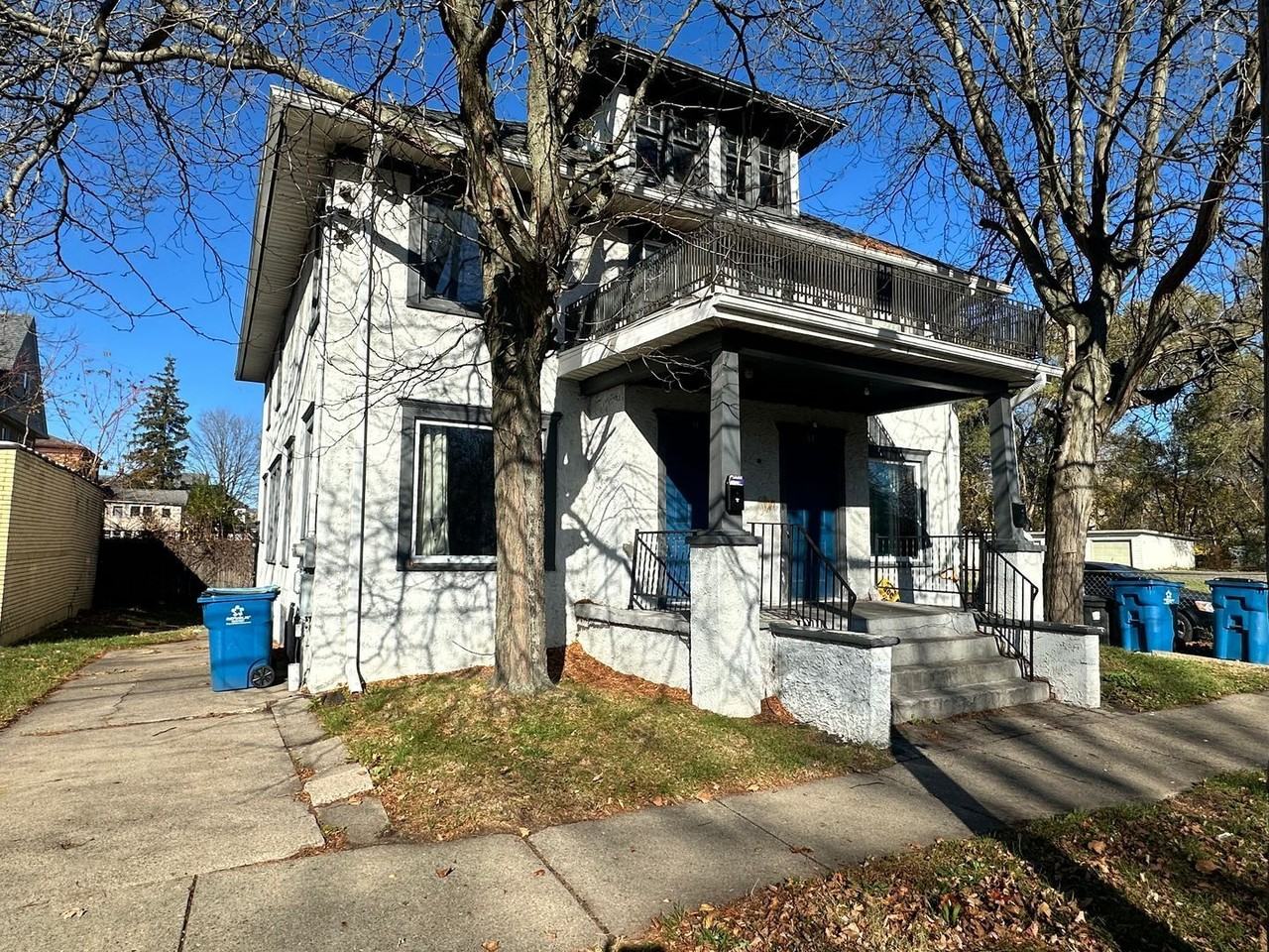 9 Groveland St - Photo 2 of 19