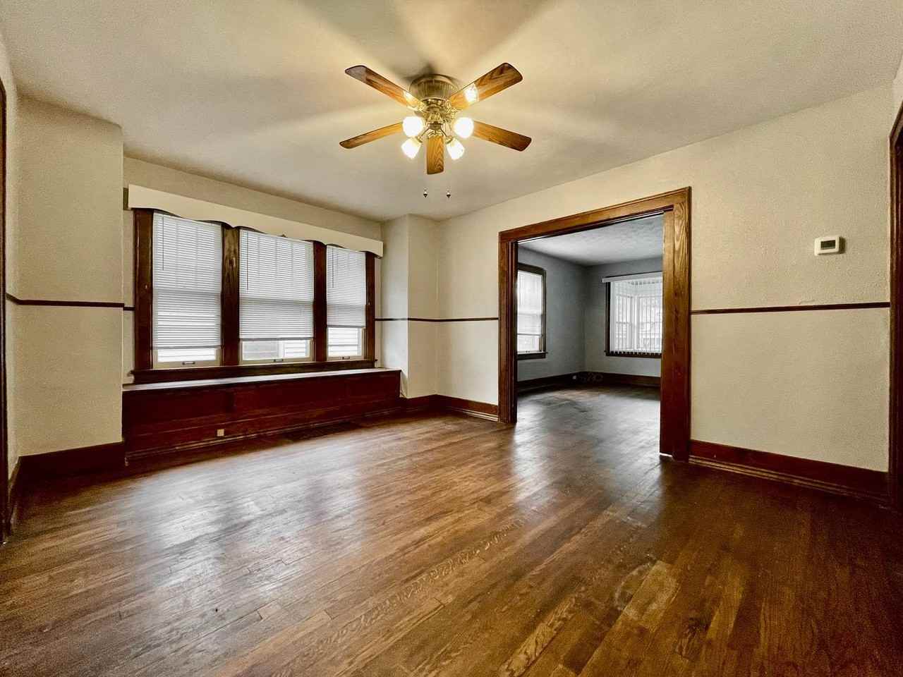 839 W Larch Ave #1 - Photo 6 of 18
