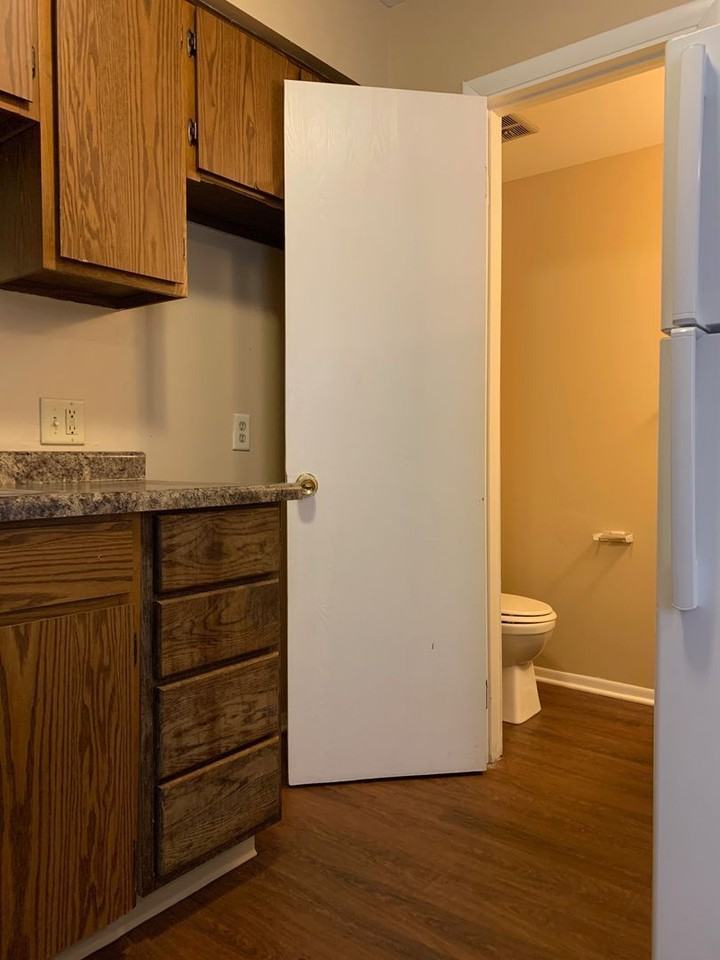 863 Lincoln Ave #8 - Photo 7 of 22