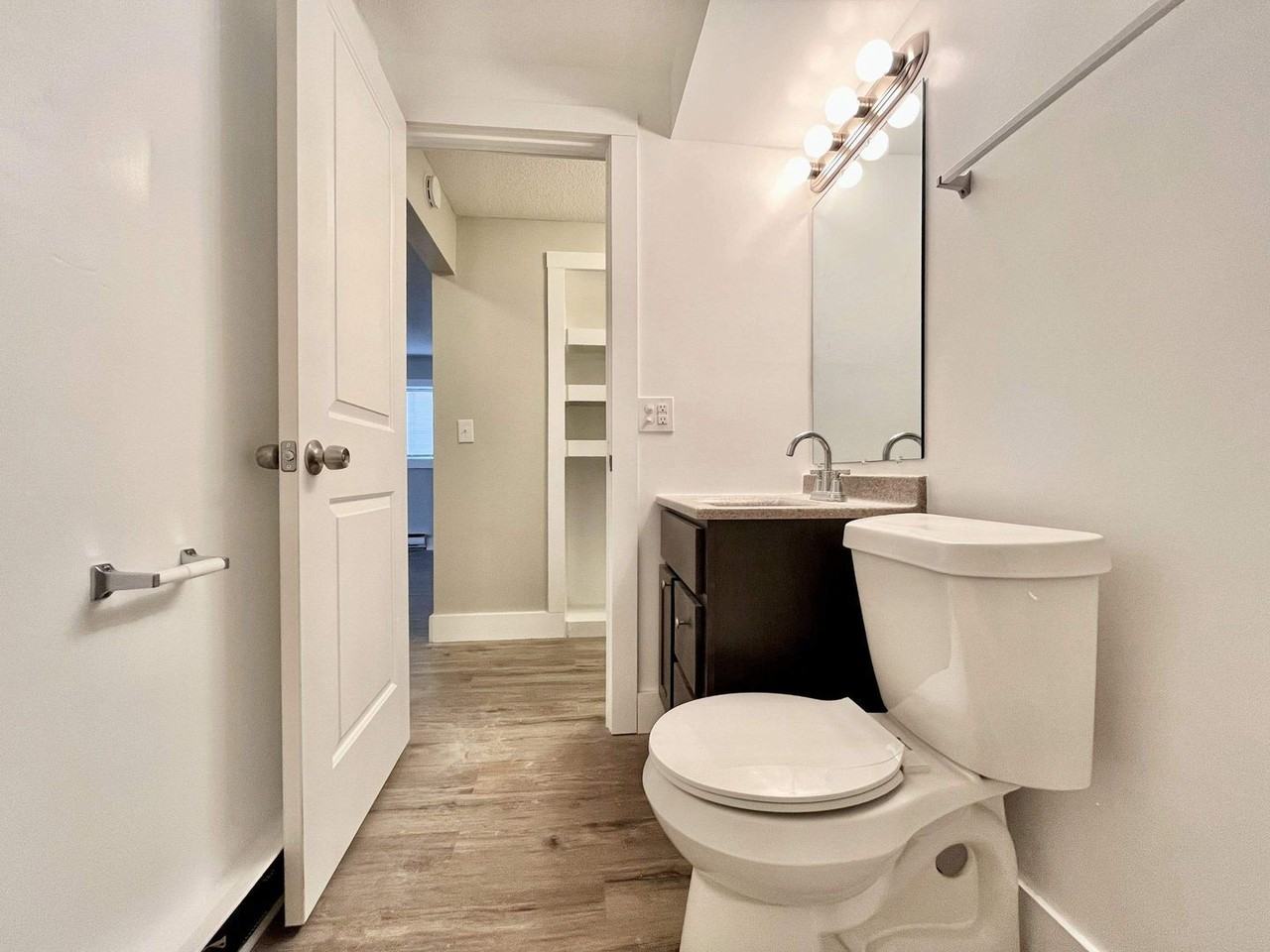 1545 Carmil Dr #4 - Photo 4 of 17
