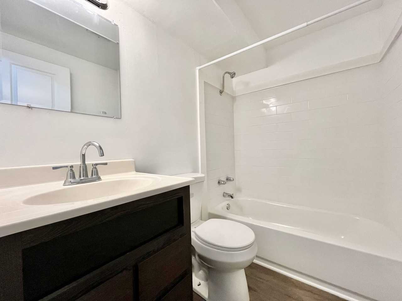 1545 Carmil Dr #4 - Photo 5 of 17