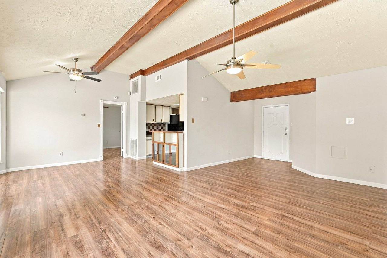7623 Kite Hill Dr - Photo 6 of 27