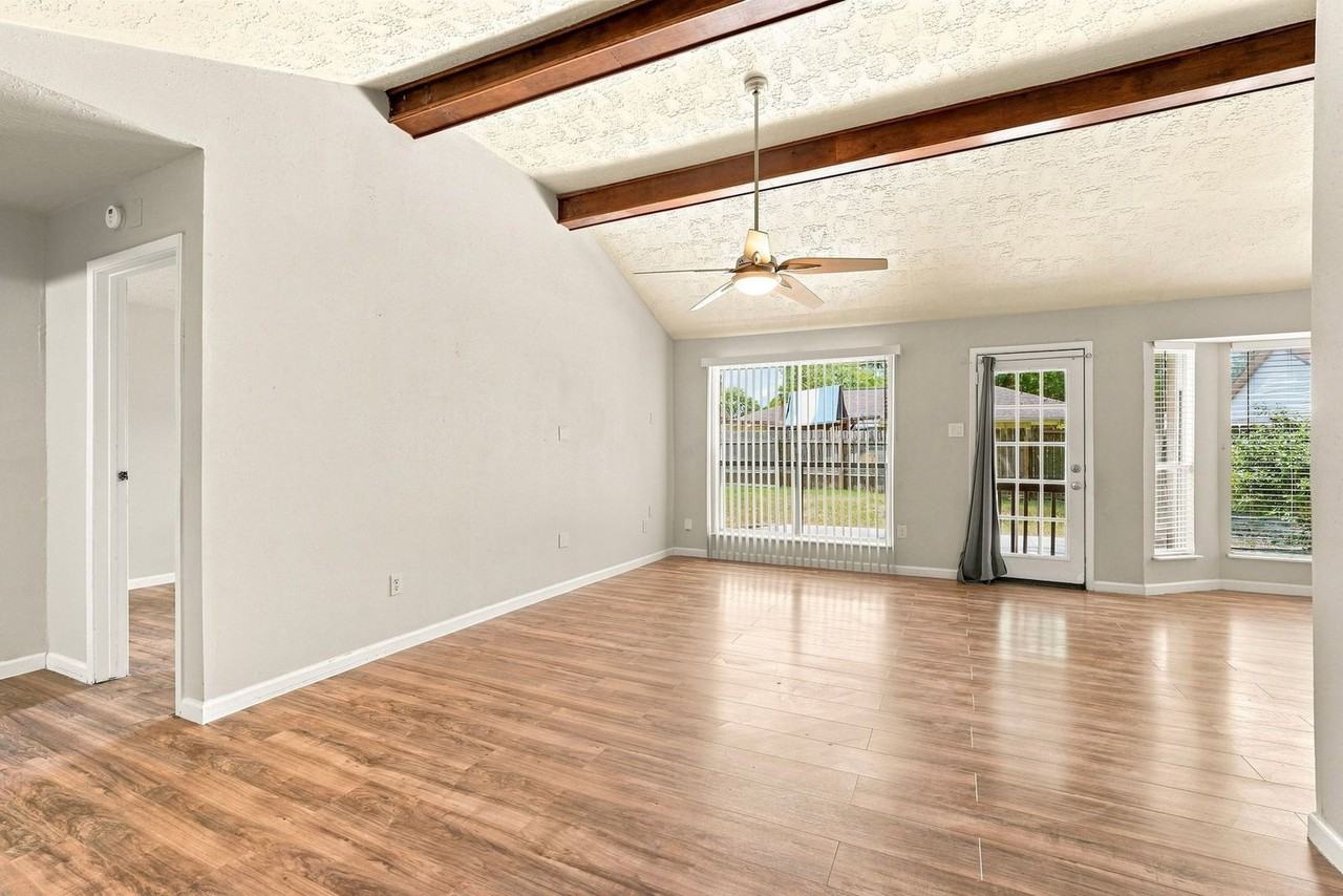 7623 Kite Hill Dr - Photo 7 of 27