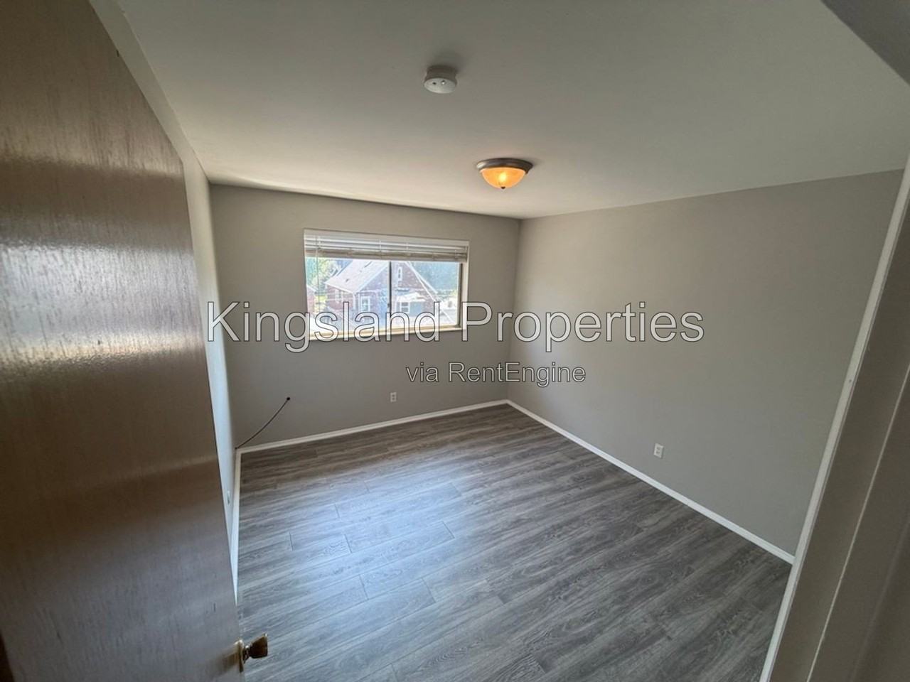 4996 Oleatha Ave #2C - Photo 6 of 13