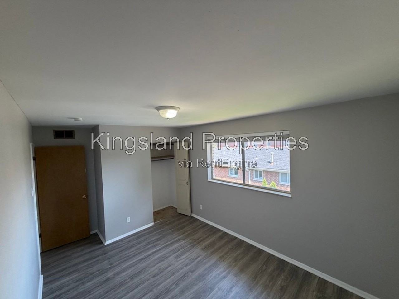 4996 Oleatha Ave #2C - Photo 7 of 13