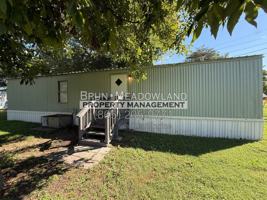 featured image of 104 Eakins Dr