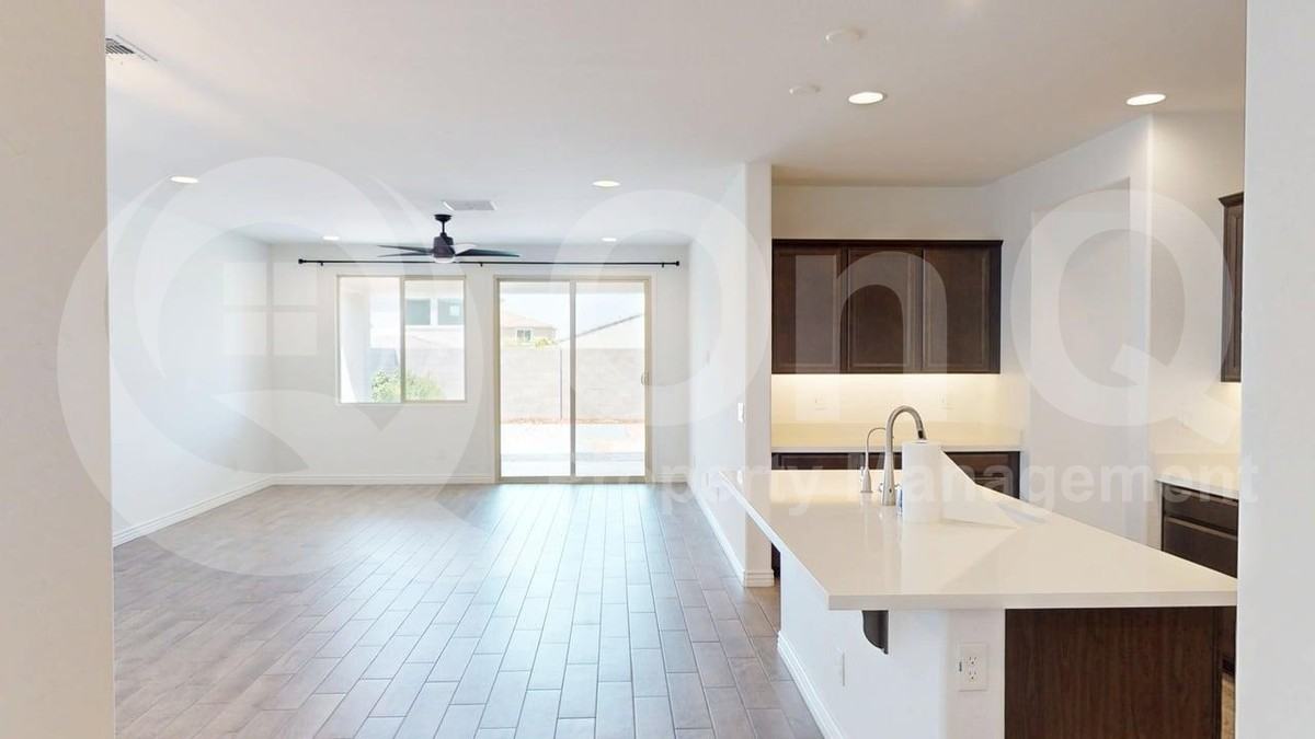 12846 W Lawrence Rd - Photo 5 of 28