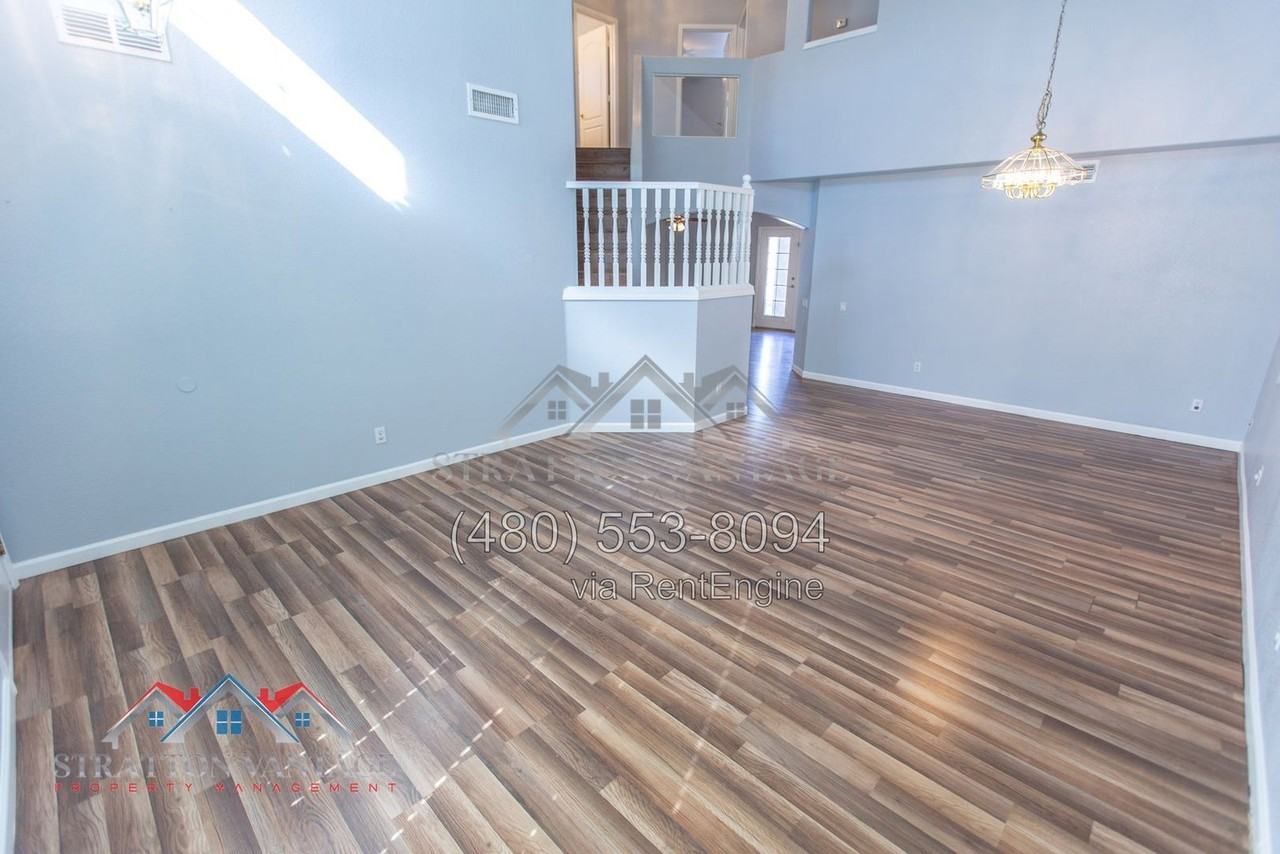 16229 N 10th Ave - Photo 7 of 48