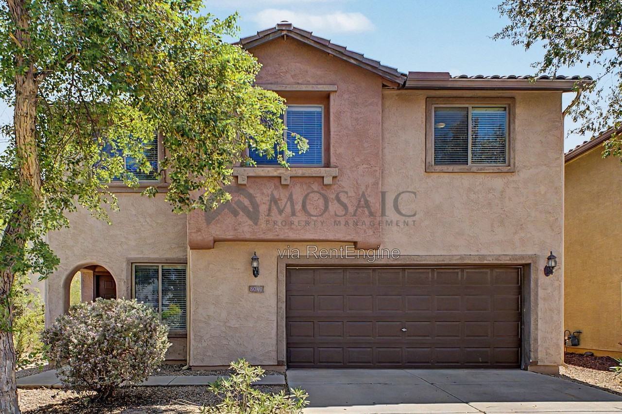 8047 W Georgetown Way - Photo 2 of 44