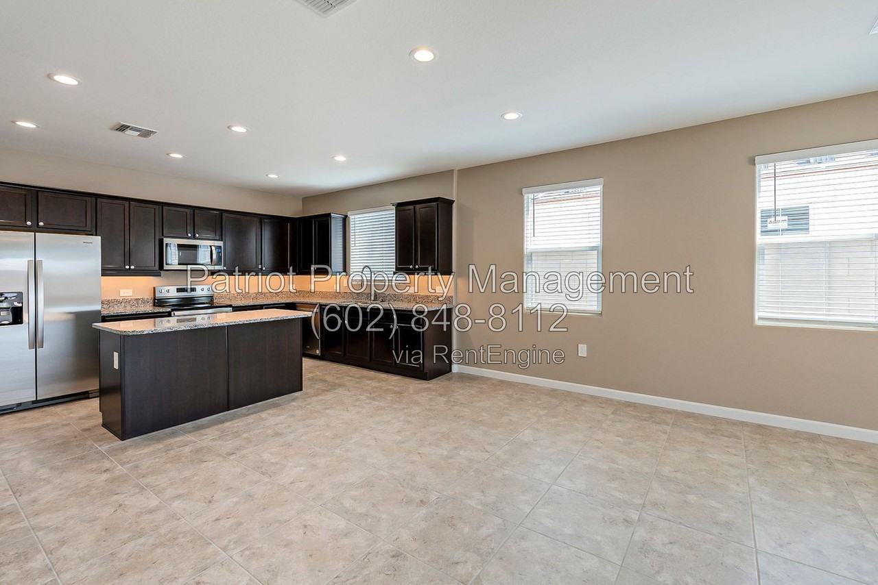 18851 W Farmer Rd - Photo 7 of 38