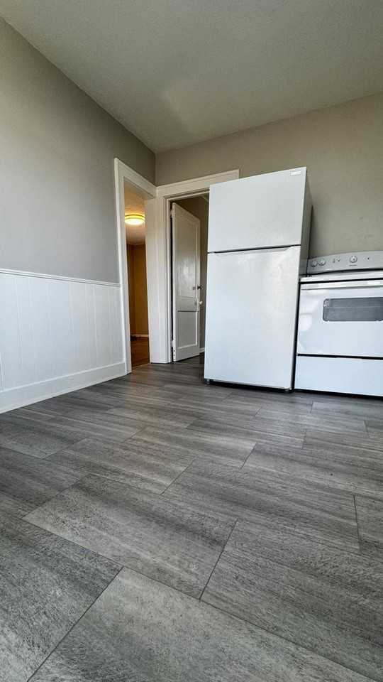2270 S Getty St #3 - Photo 5 of 13