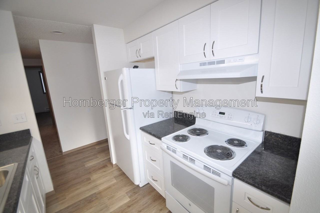 8705 N Colton St #A - Photo 2 of 18