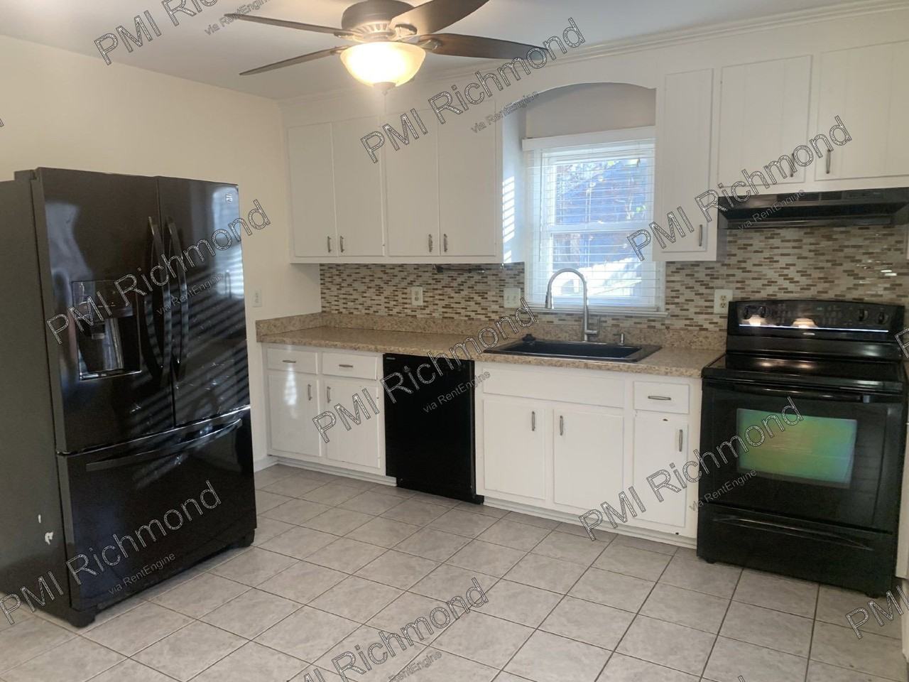 5100 King Cotton Ln - Photo 5 of 23