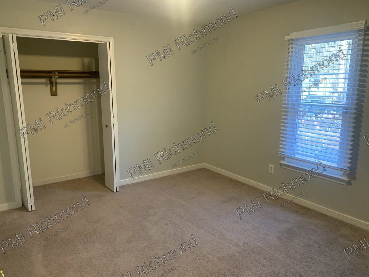 5100 King Cotton Ln - Photo 6 of 23