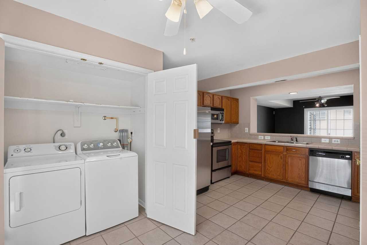 46090 Maria Way - Photo 5 of 16