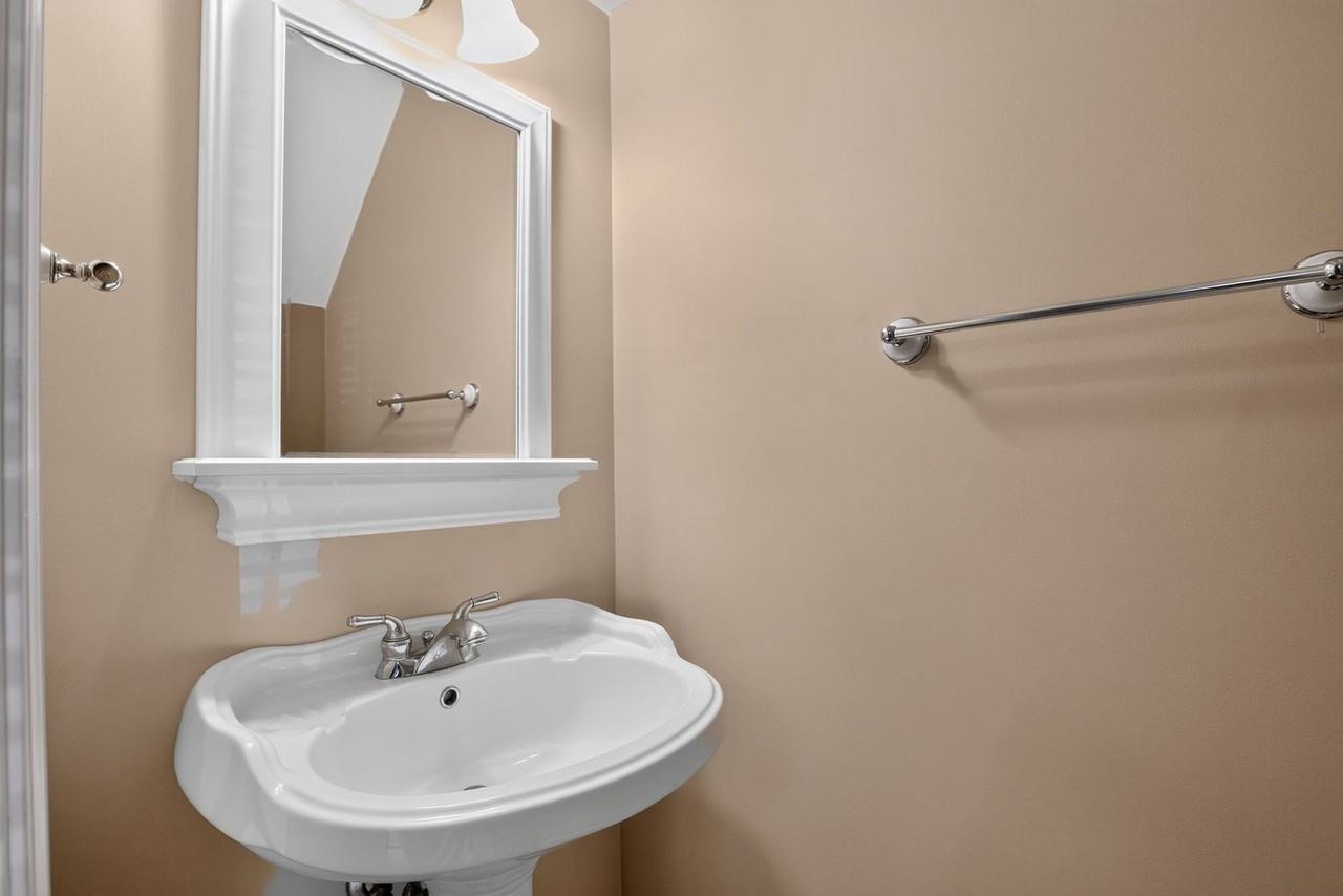 46090 Maria Way - Photo 6 of 16
