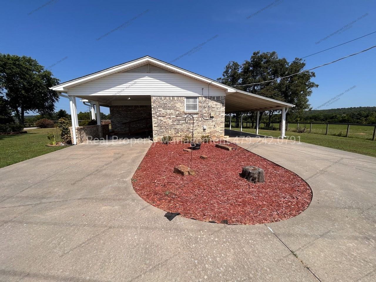 4314 Palestine Rd - Photo 3 of 40
