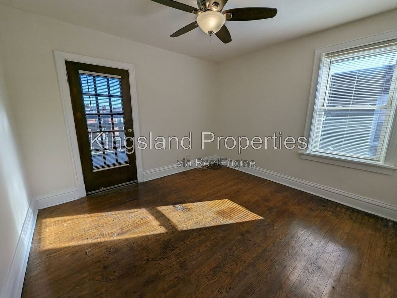 4943 Lindenwood Ave - Photo 7 of 12