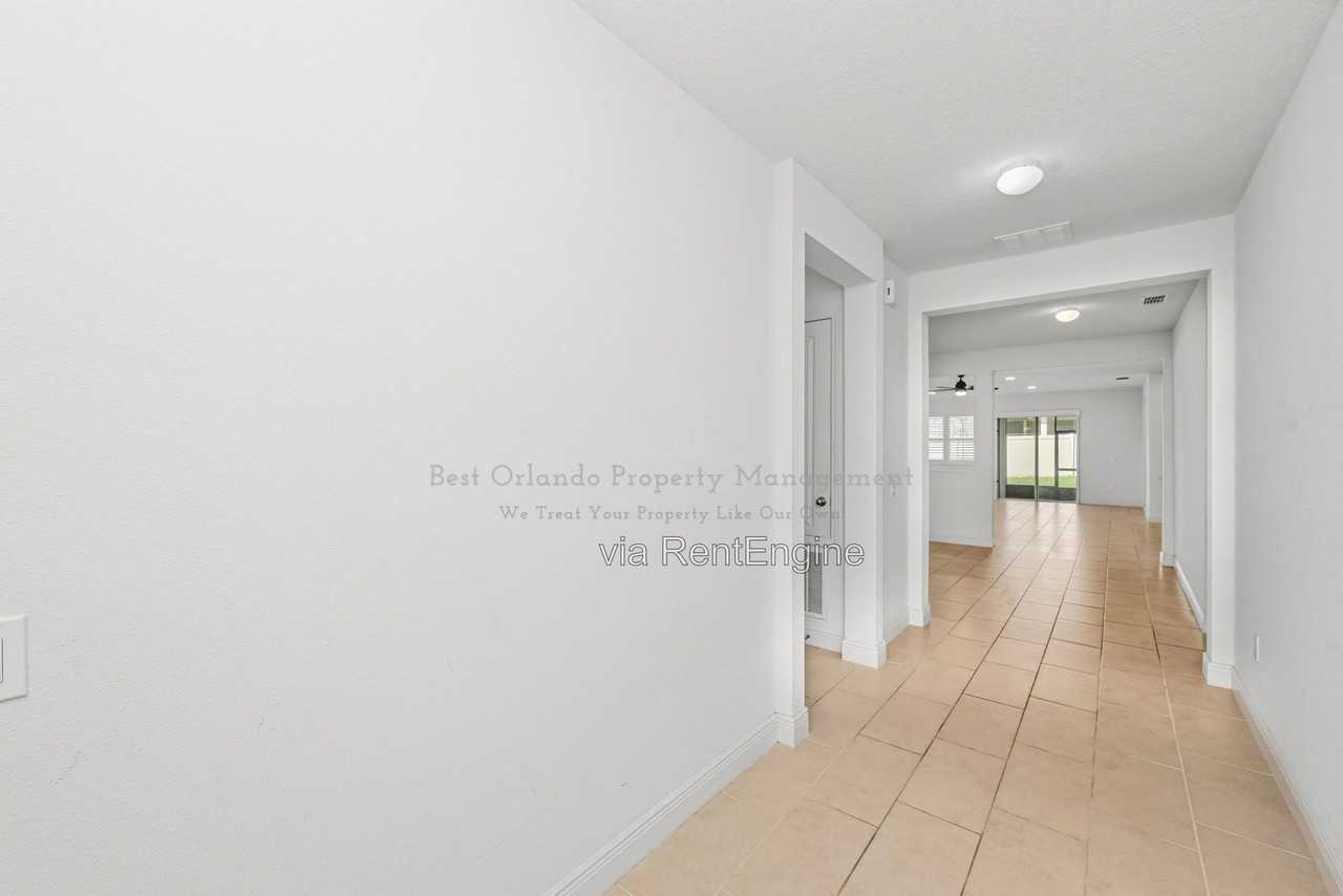14462 Ward Rd - Photo 4 of 39
