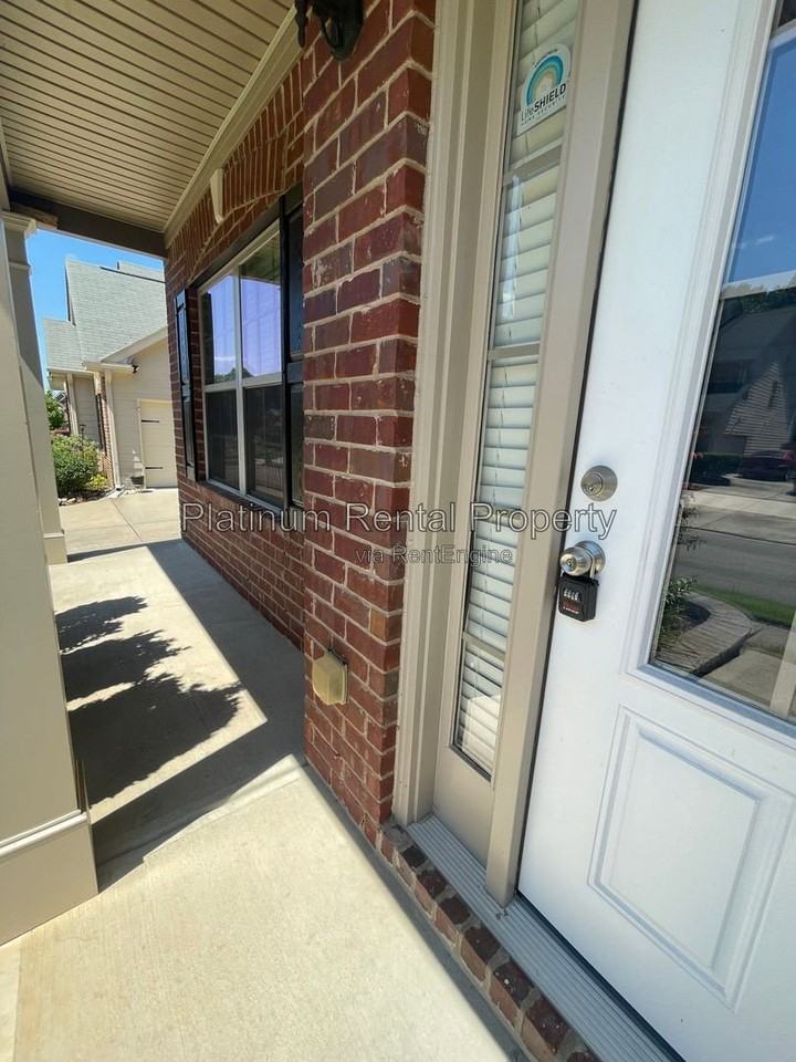 516 Sunset St - Photo 5 of 50