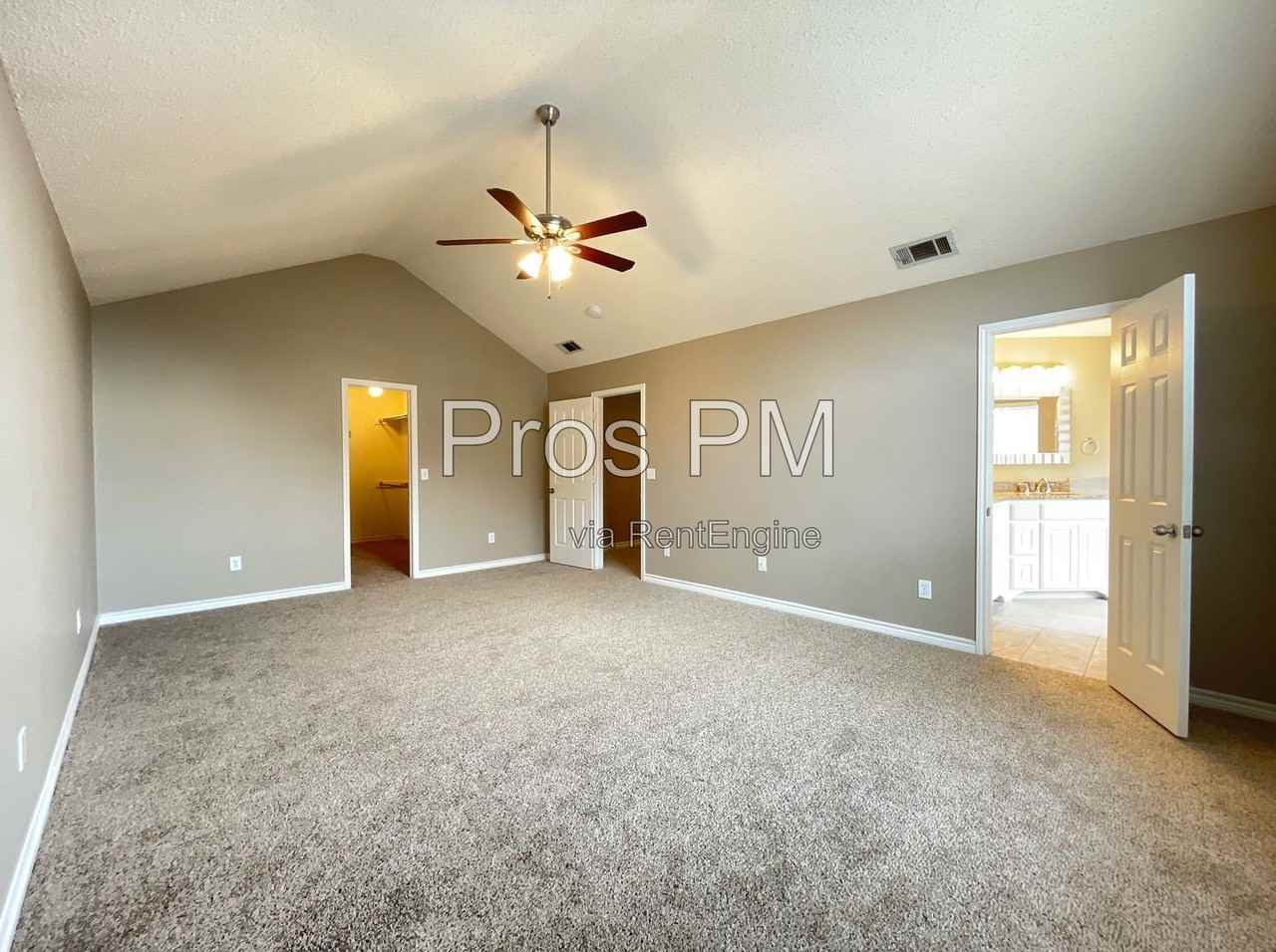 8100 Waimea St - Photo 5 of 45