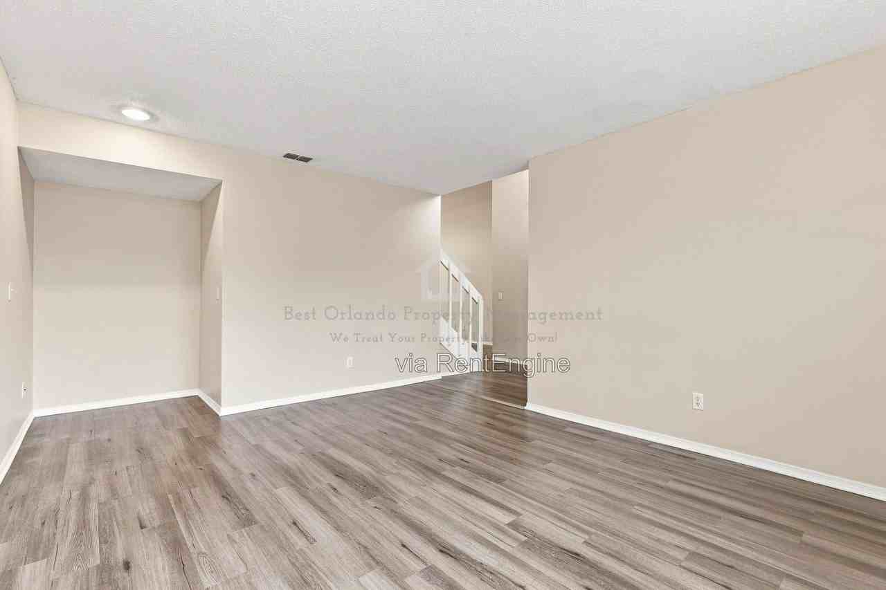 12827 Downstream Cir - Photo 6 of 40