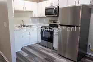1127 E Lincoln St - Photo 1 of 1