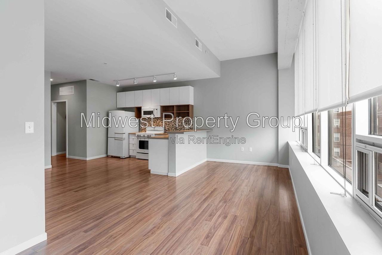 4100 Lindell Blvd #301 - Photo 5 of 23