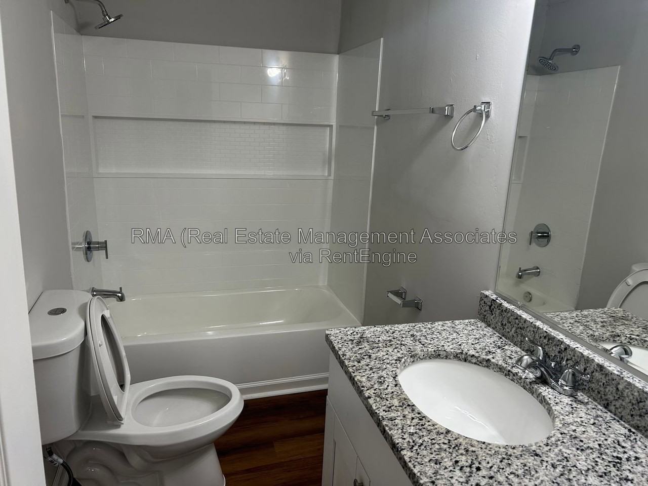 1342 Drewery Ave #B - Photo 5 of 5
