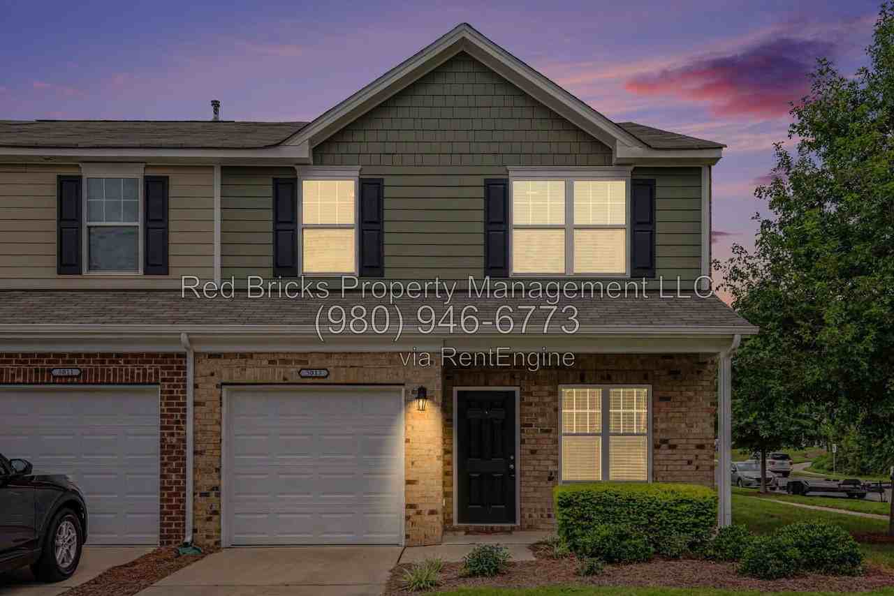 5013 Spring Arbor Ln - Photo 2 of 29