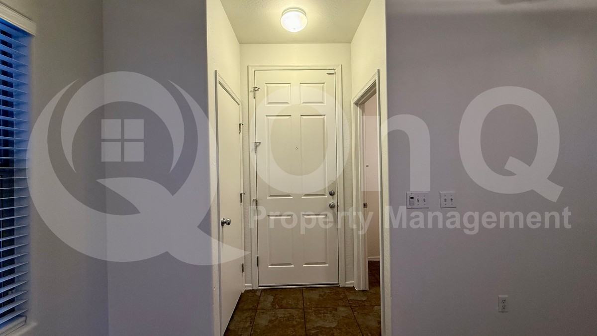 1181 E Boston St - Photo 6 of 22