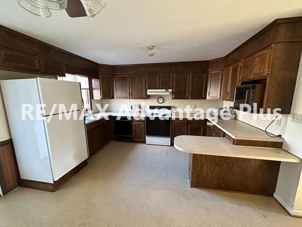 3759 Mount Rush Hwy - Photo 7 of 16