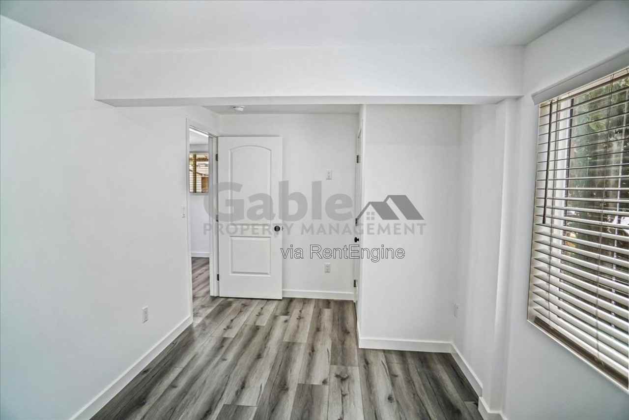 23830 Newhall Ave #J - Photo 6 of 11