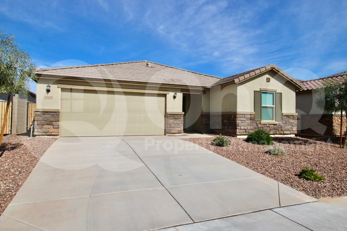 17842 W Gambit Trl - Photo 2 of 25